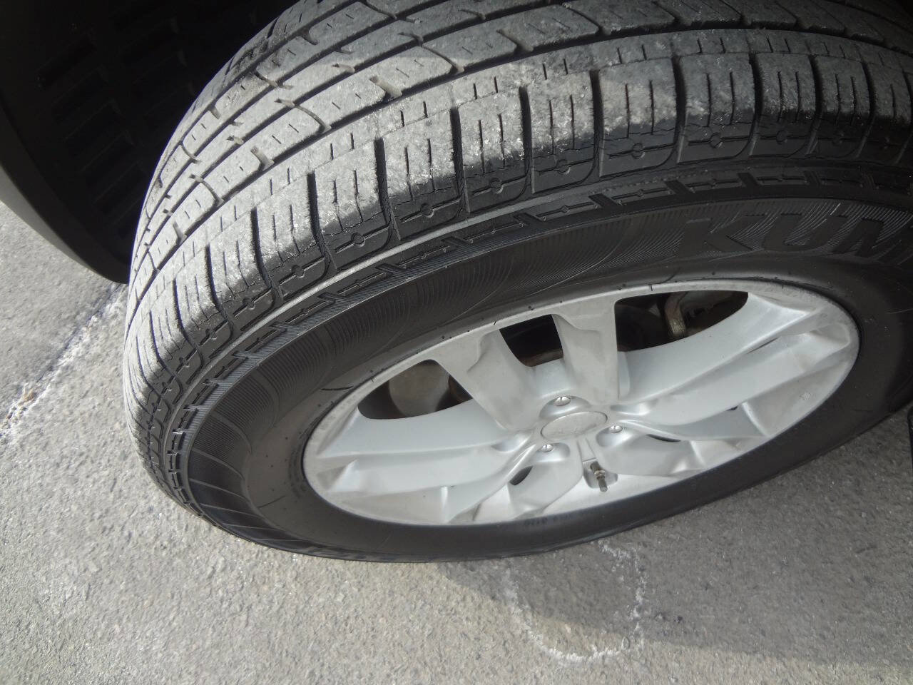 Used 2014 Kia Sorento LX image 13