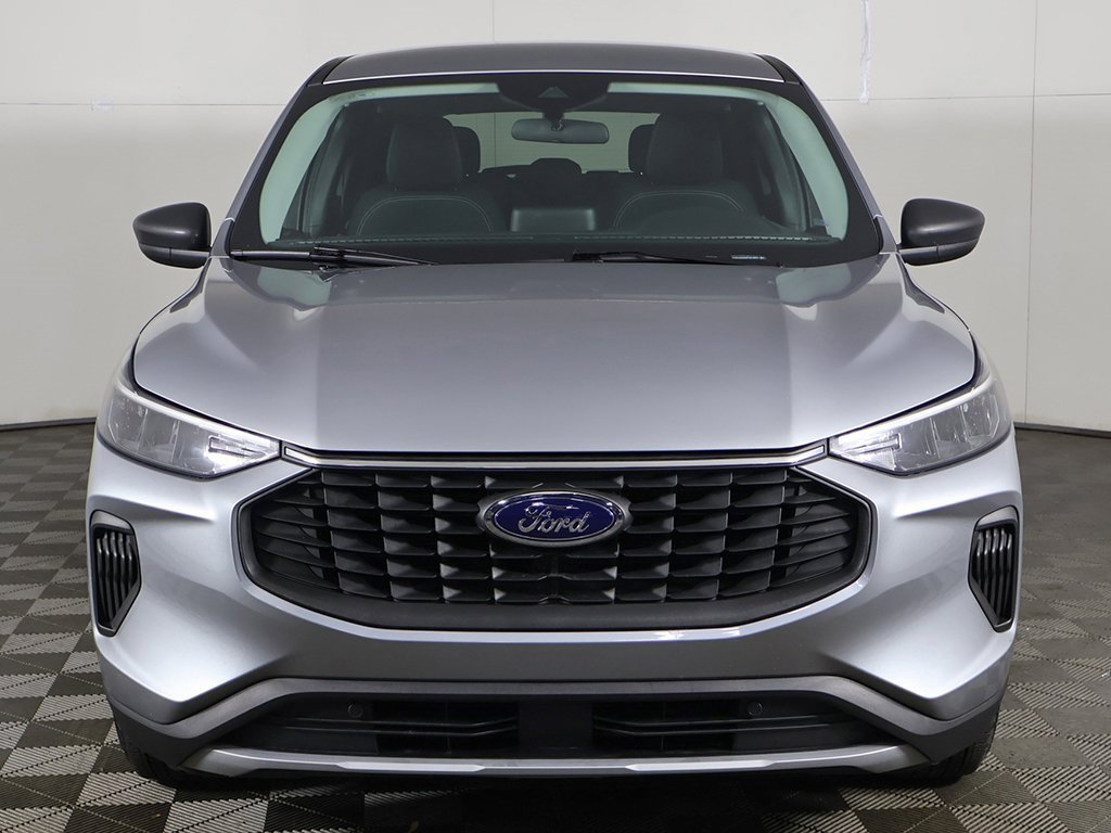 Used 2023 Ford Escape Active image 10