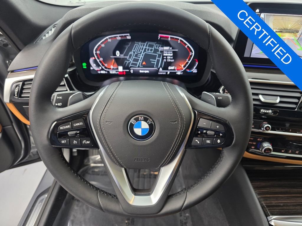 Certified 2023 BMW 530i w/ Premium Package image 18