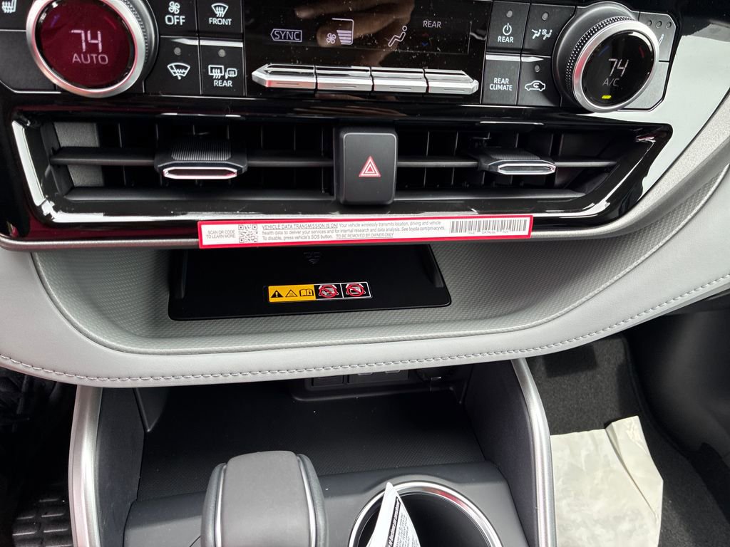 New 2026 Toyota Highlander XLE AWD/4WD image 22