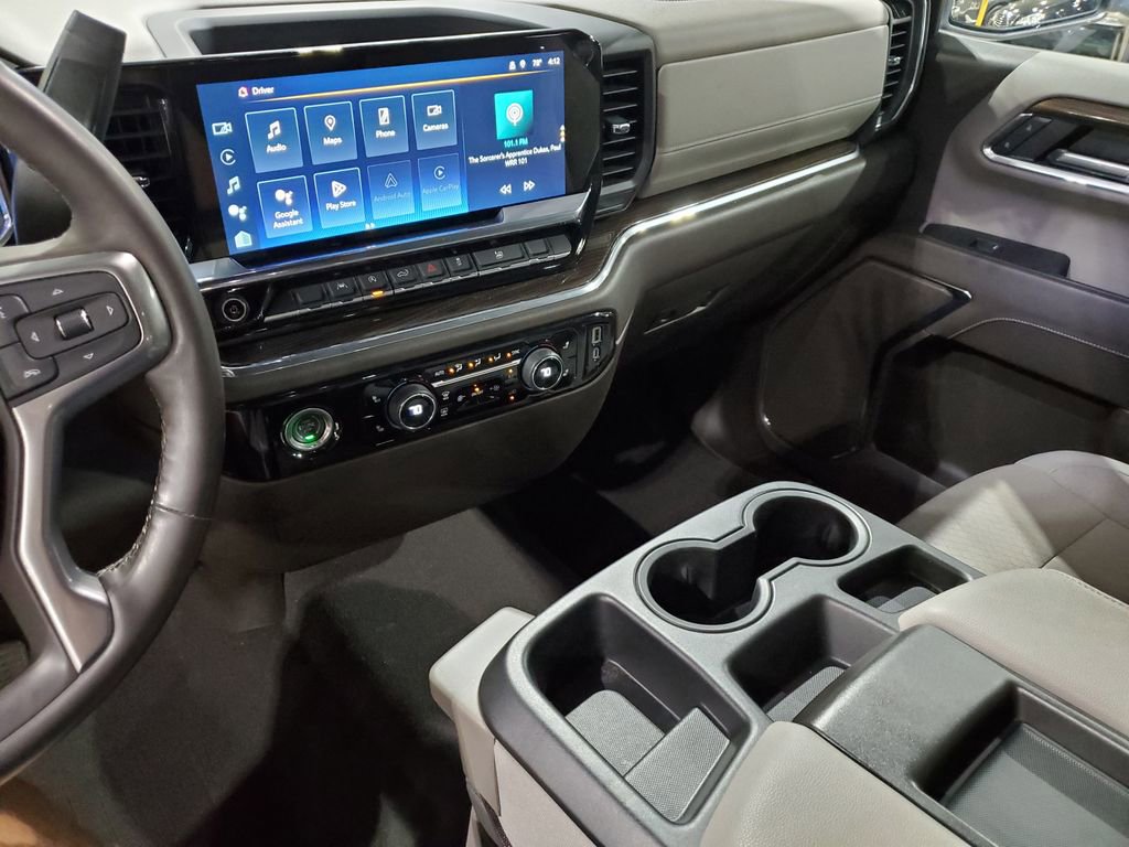 Used 2024 Chevrolet Silverado 1500 LT RWD image 25