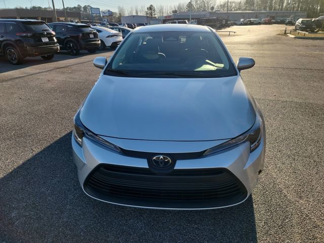 Used 2025 Toyota Corolla LE image 8