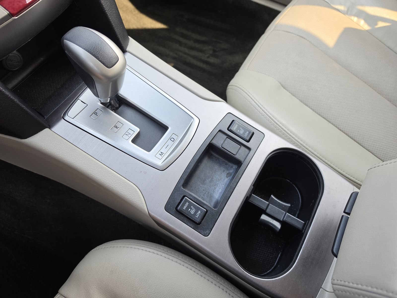 Used 2012 Subaru Outback 2.5i Limited w/ Moonroof Pkg image 26