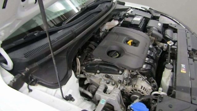 Used 2019 Hyundai Elantra SE w/ Cargo Package image 26