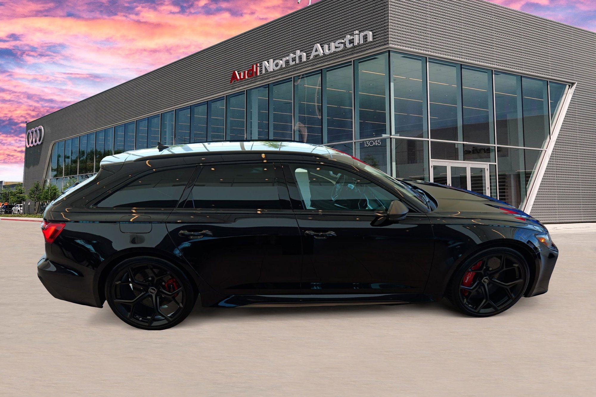 New 2026 Audi RS 6 performance image 4