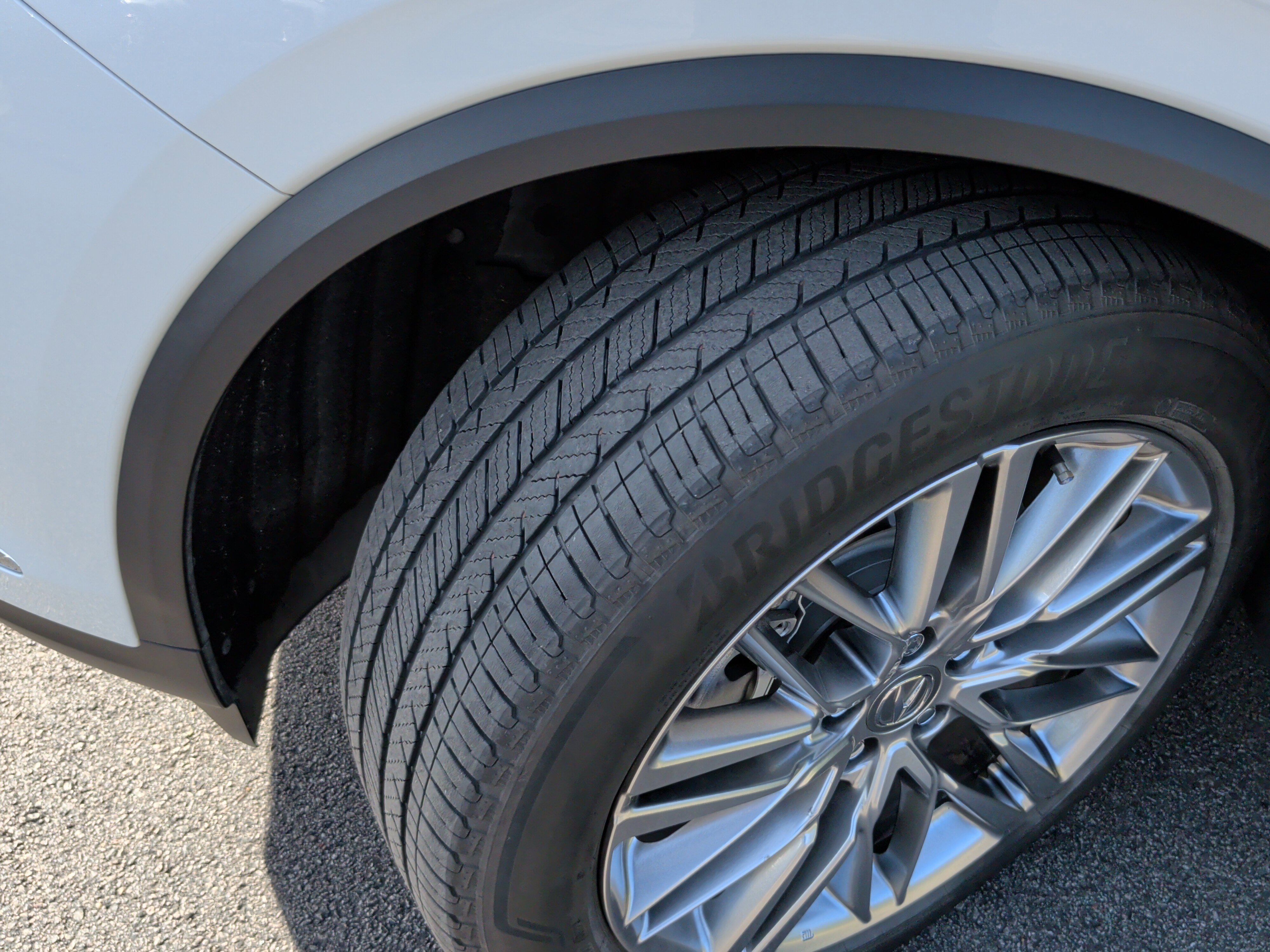 Used 2022 Acura MDX SH-AWD w/Advance Package image 12