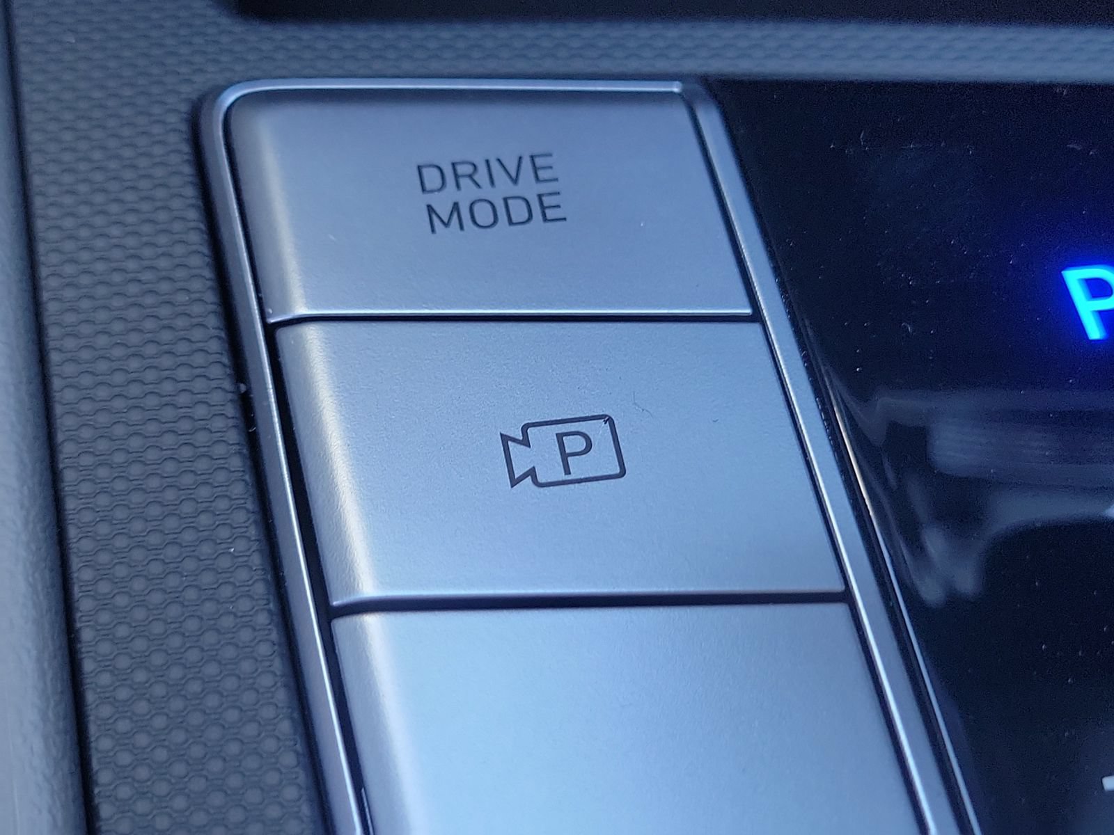 New 2026 Hyundai Elantra SE FWD image 15