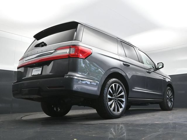 Used 2021 Lincoln Navigator Reserve w/ Luxury Package RWD image 29