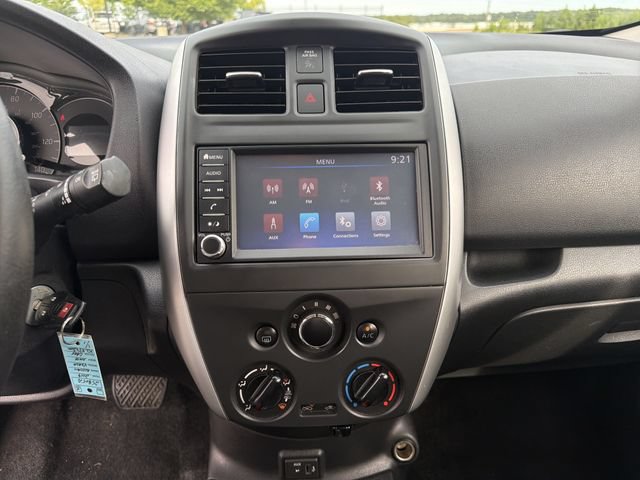 Used 2019 Nissan Versa Note SV FWD image 29