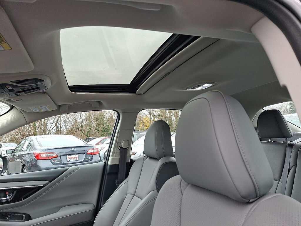 Used 2025 Subaru Legacy Limited image 13