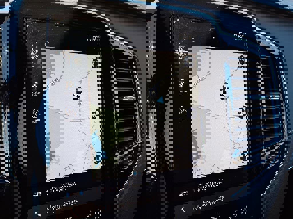 Used 2021 Volvo XC90 T8 Inscription w/ Lounge Package image 21