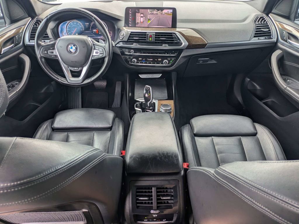 Used 2019 BMW X3 sDrive30i w/ Executive Package RWD image 2