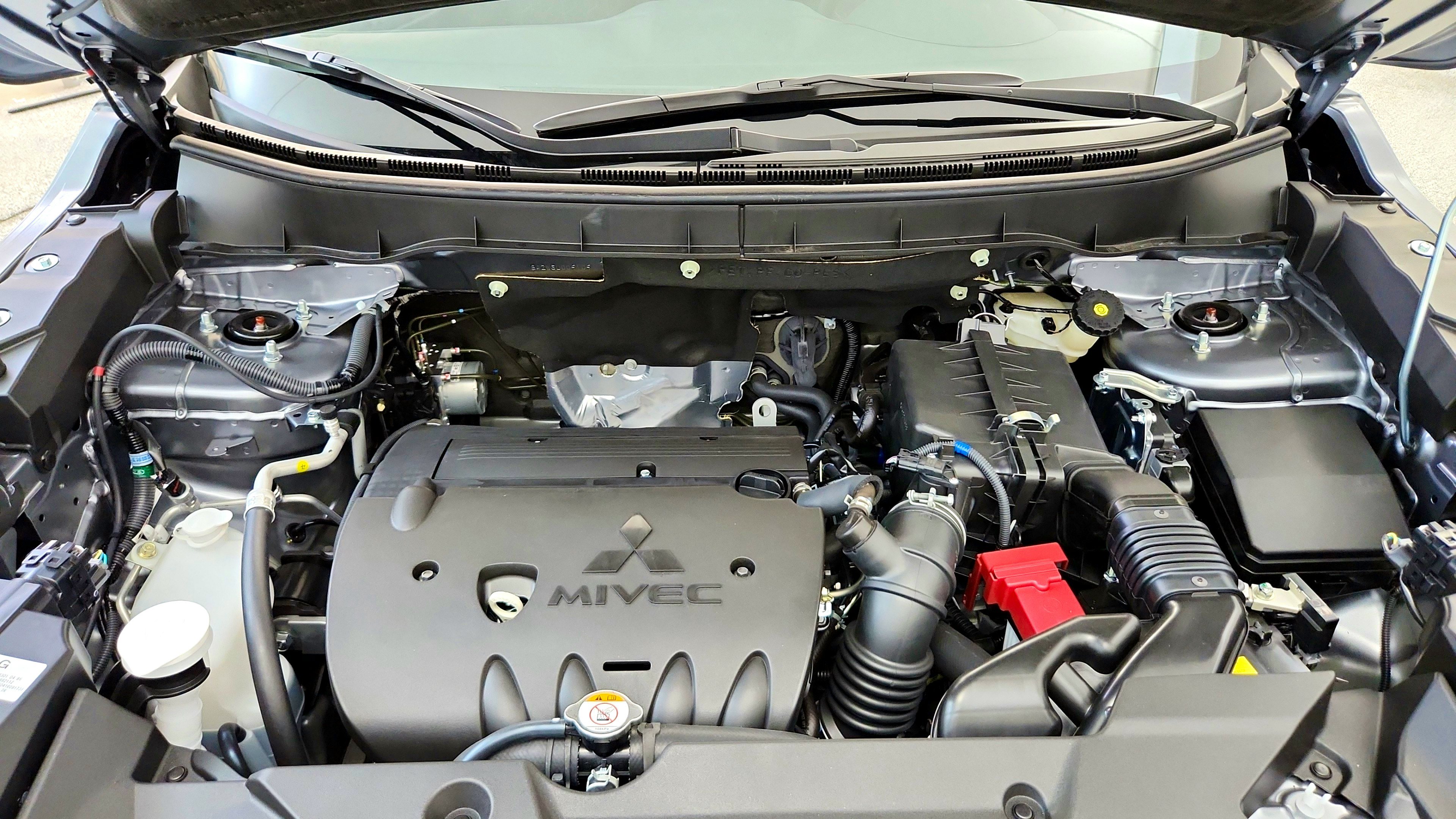 Used 2025 Mitsubishi Outlander Sport AWD image 29
