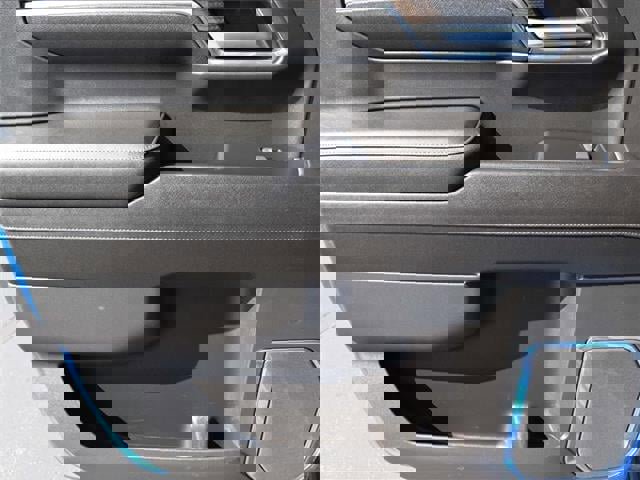 Used 2023 Chevrolet Silverado 1500 RST image 34