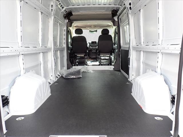 New 2026 RAM ProMaster 2500 w/ Convenience Group FWD image 8