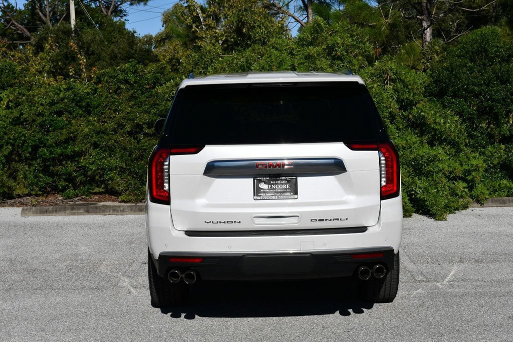 Used 2021 GMC Yukon Denali w/ Denali Premium Package RWD image 35
