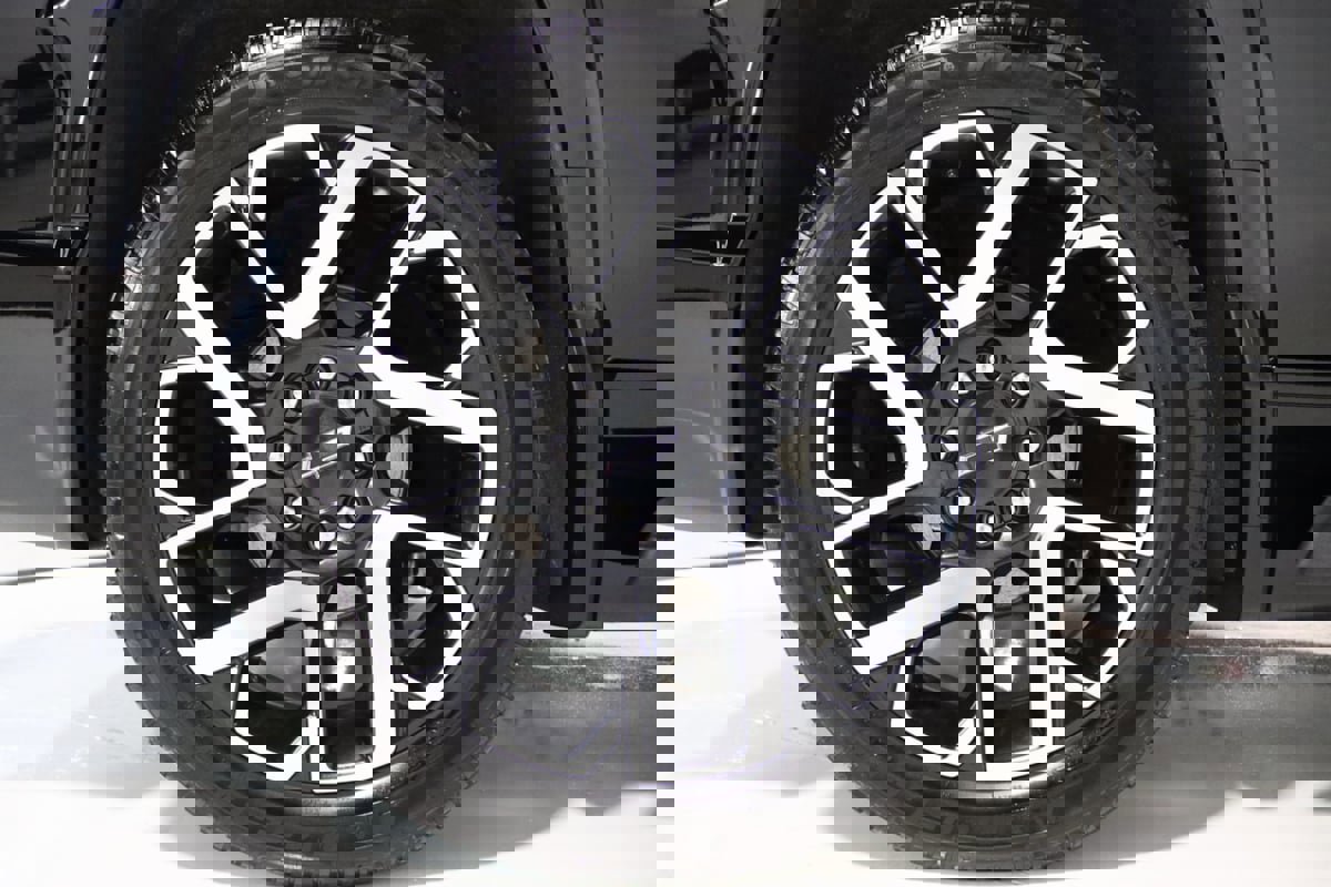 Used 2024 Chevrolet Silverado EV RST image 96