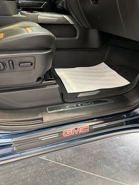 Used 2019 GMC Sierra 1500 AT4 w/ AT4 Premium Package AWD/4WD image 12