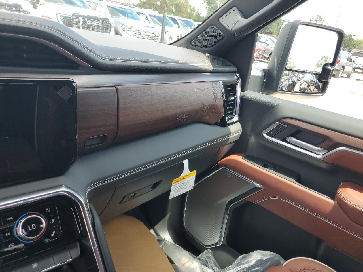 New 2026 GMC Sierra 3500 Denali Ultimate AWD/4WD image 27