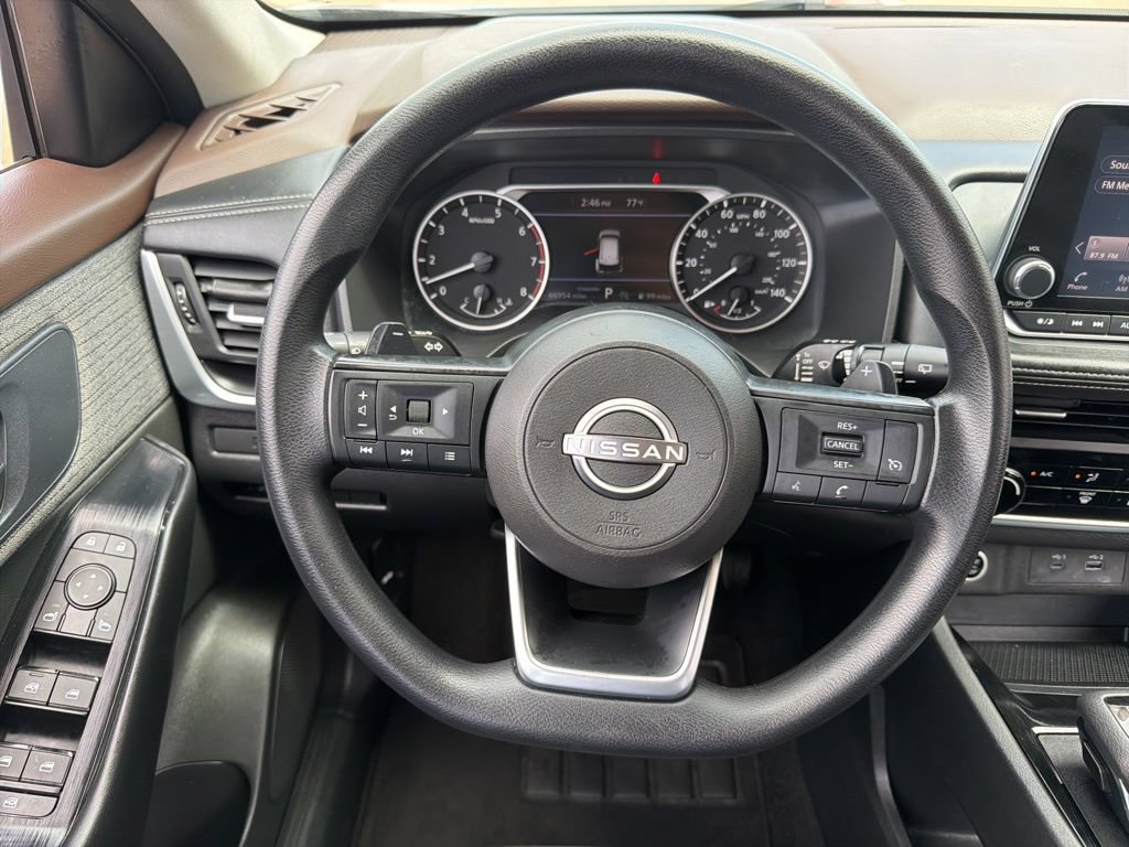 Used 2023 Nissan Rogue S FWD image 20