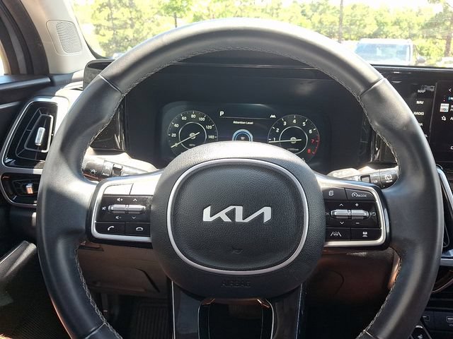 Certified 2023 Kia Sorento SX FWD image 22