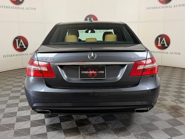Used 2010 Mercedes-Benz E 350 4MATIC Sedan image 8