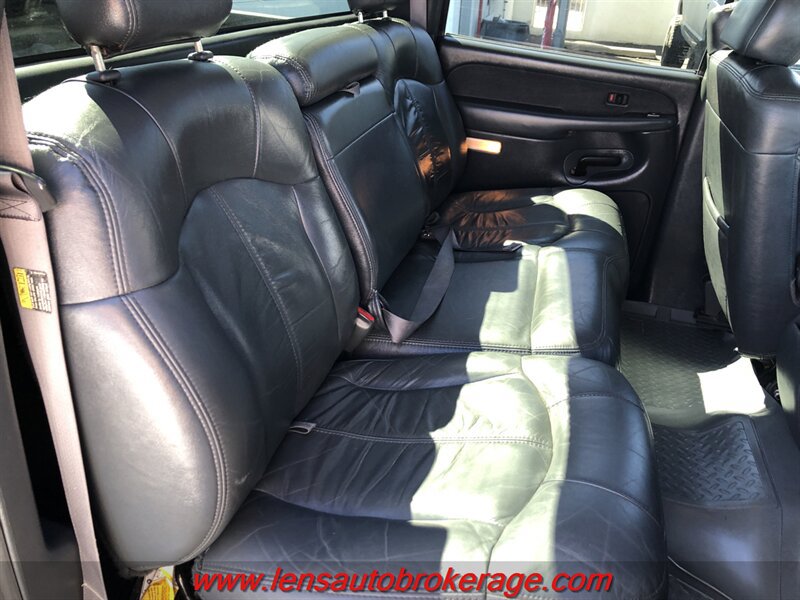 Used 2002 Chevrolet Silverado 3500 LT AWD/4WD image 18