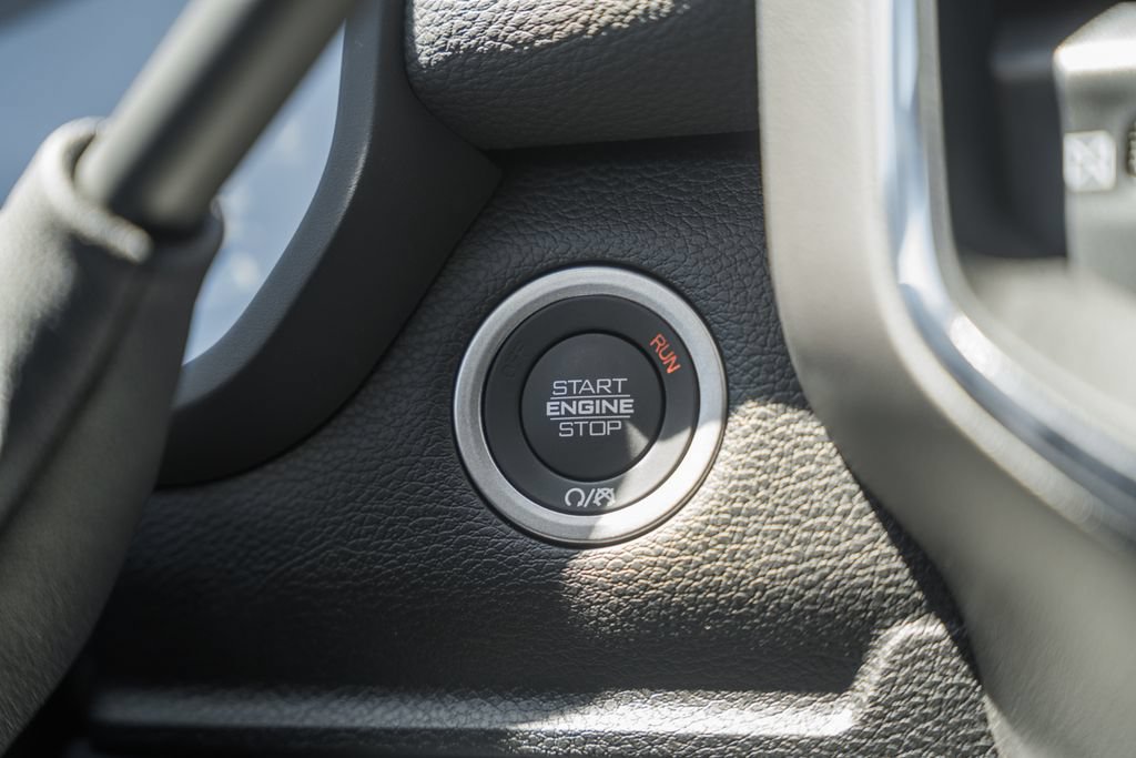 New 2026 RAM 2500 Laramie AWD/4WD image 33