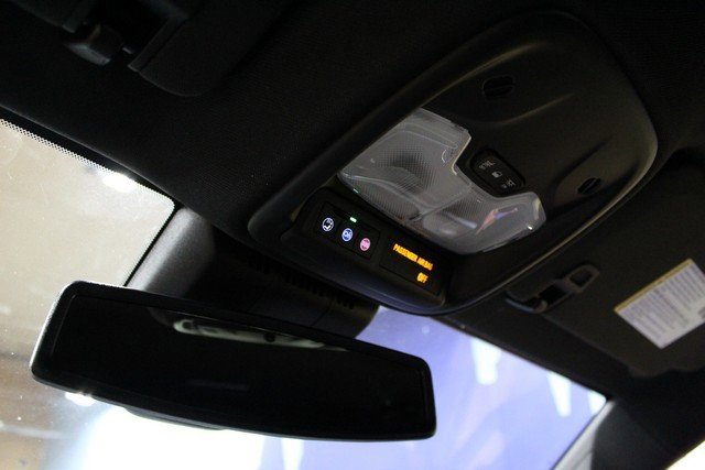 New 2025 GMC Canyon Elevation w/ Convenience Package image 28