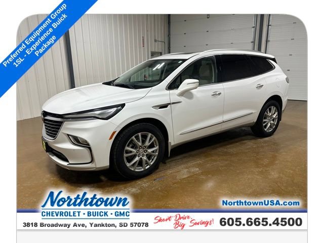 Used 2023 Buick Enclave Essence w/ Experience Buick Package