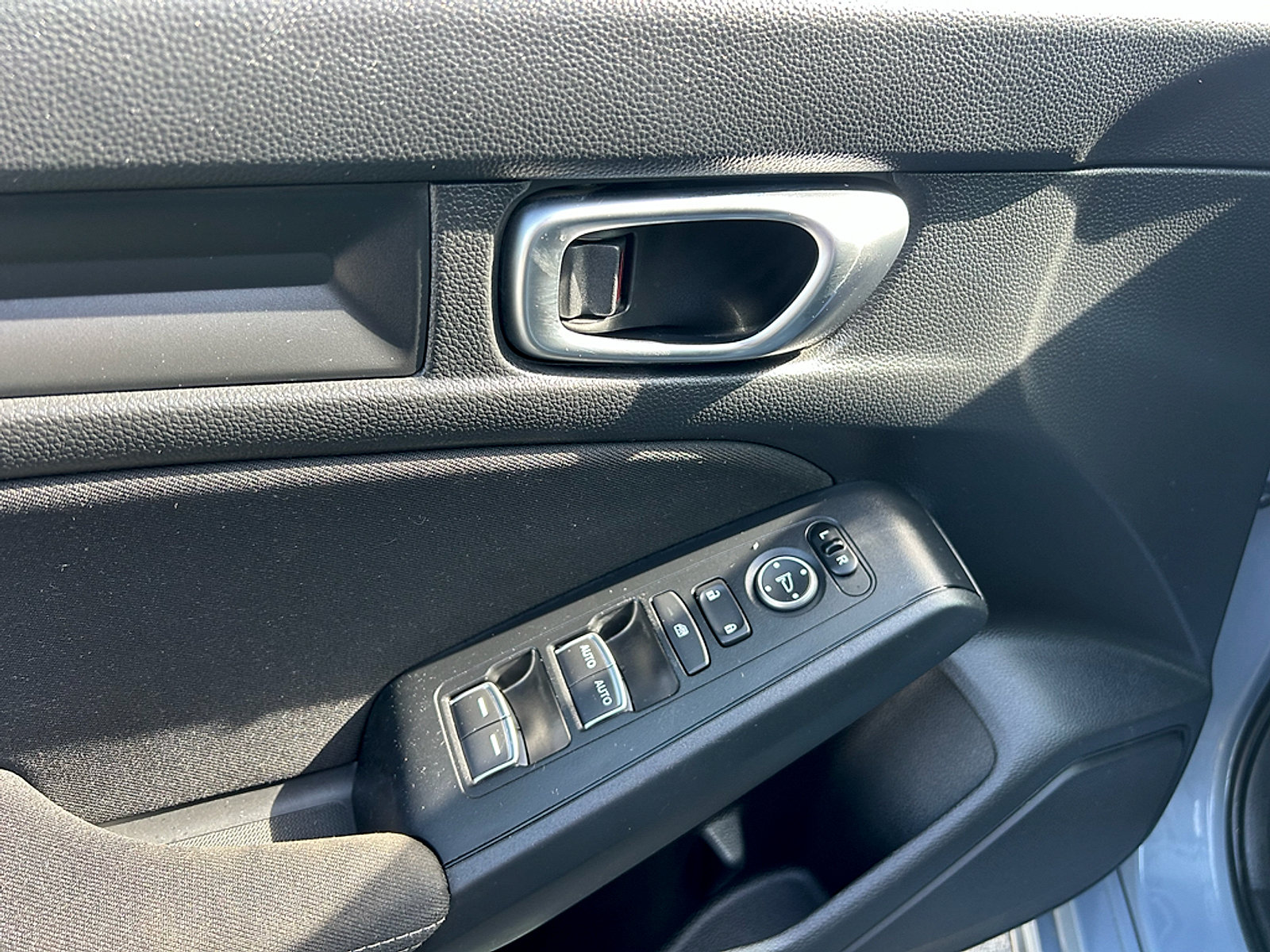 Used 2024 Honda Civic Sport image 11