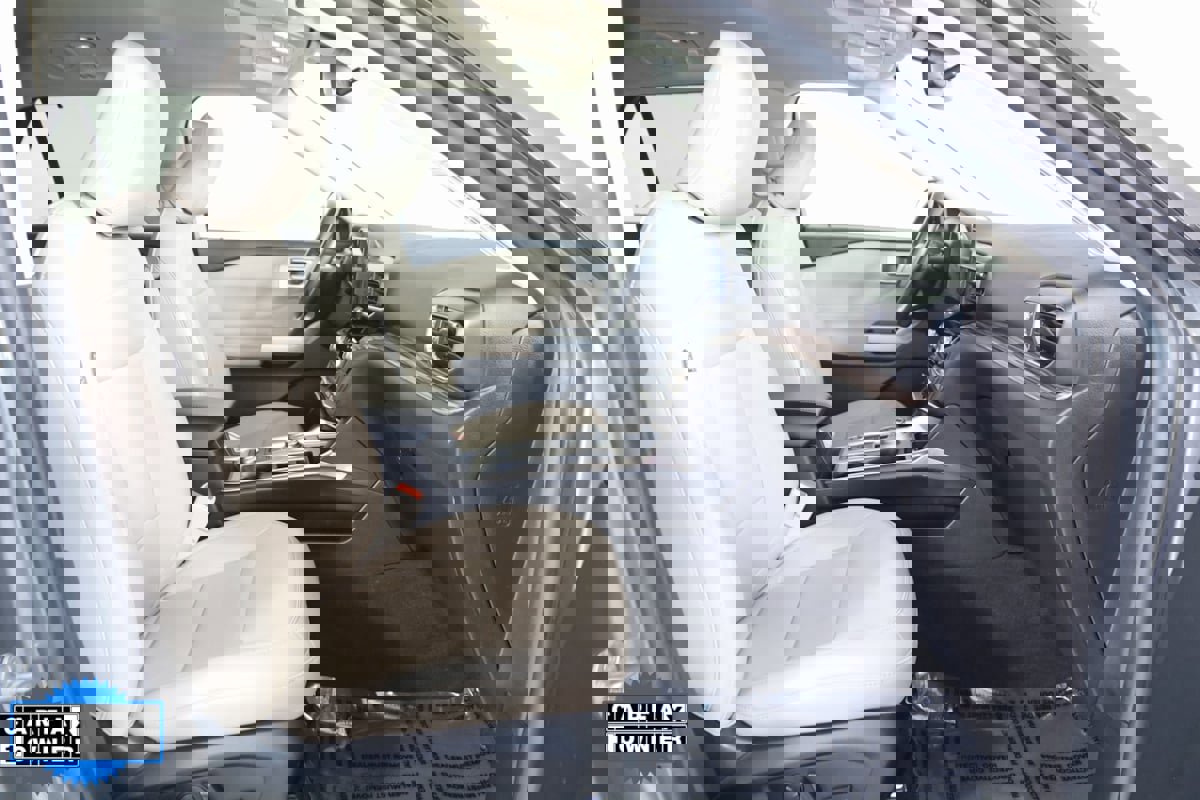 Used 2022 Ford Explorer Limited w/ Hybrid Equipment Group 310A image 12