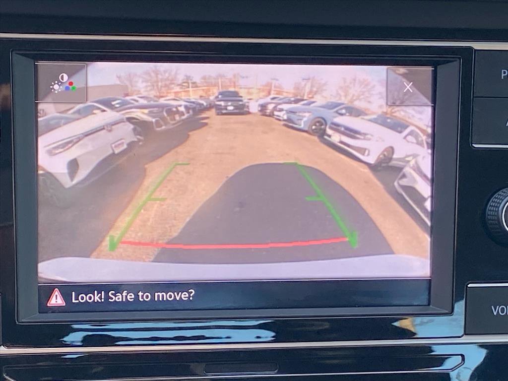 Certified 2023 Volkswagen Jetta S image 14