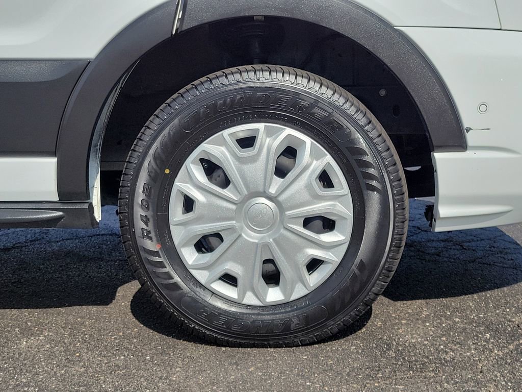 Certified 2023 Ford Transit 350 XLT RWD image 9