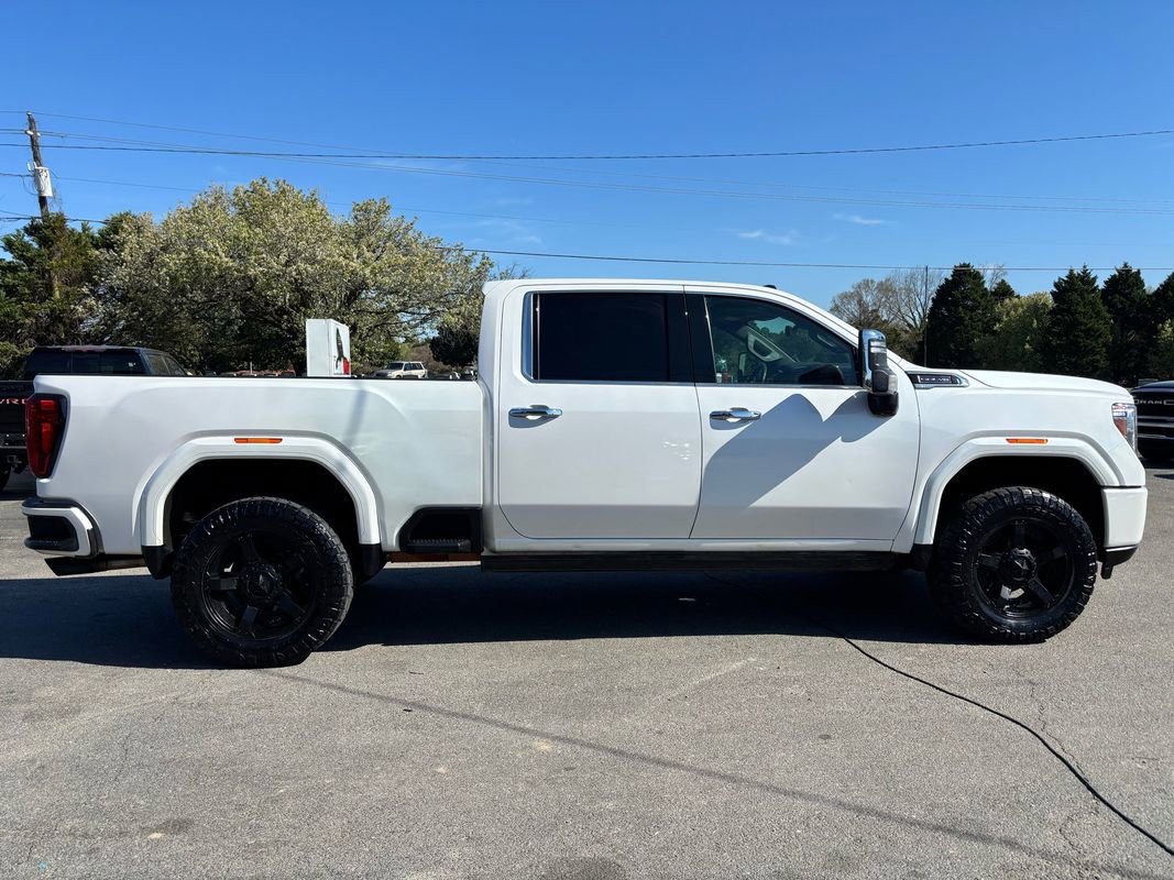 Used 2022 GMC Sierra 2500 Denali w/ Denali Ultimate Package AWD/4WD image 3