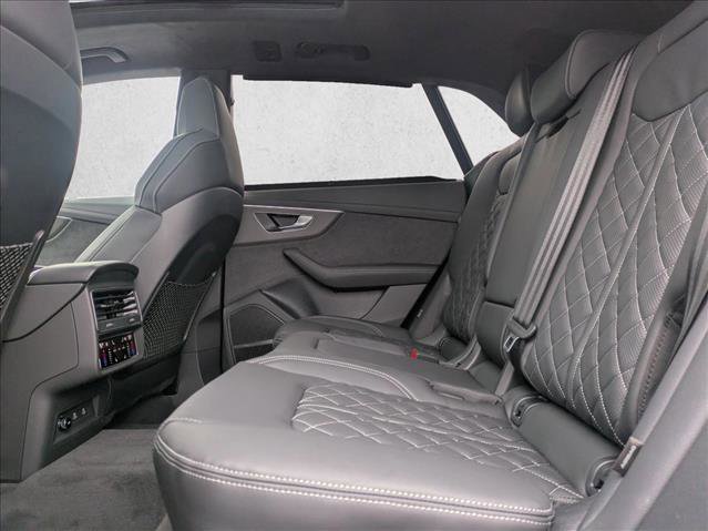 New 2026 Audi SQ8 Prestige image 17