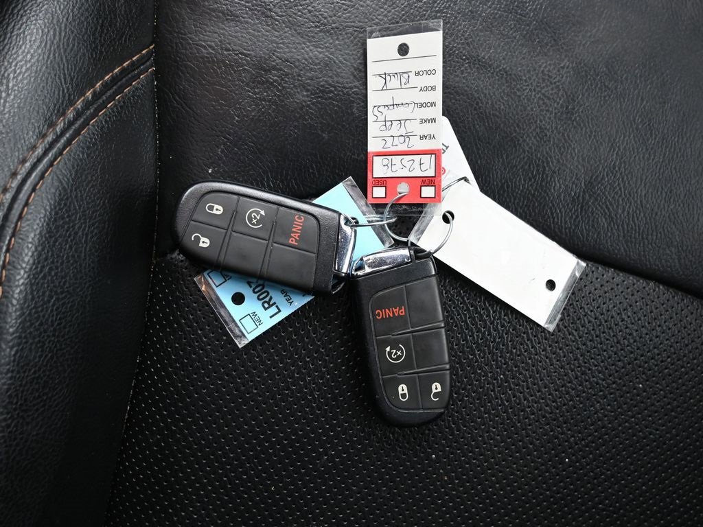 Used 2022 Jeep Compass Latitude w/ Sun and Sound Group image 30