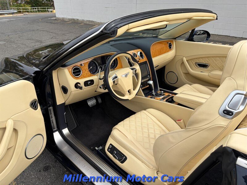 Used 2017 Bentley Continental GT AWD/4WD image 2