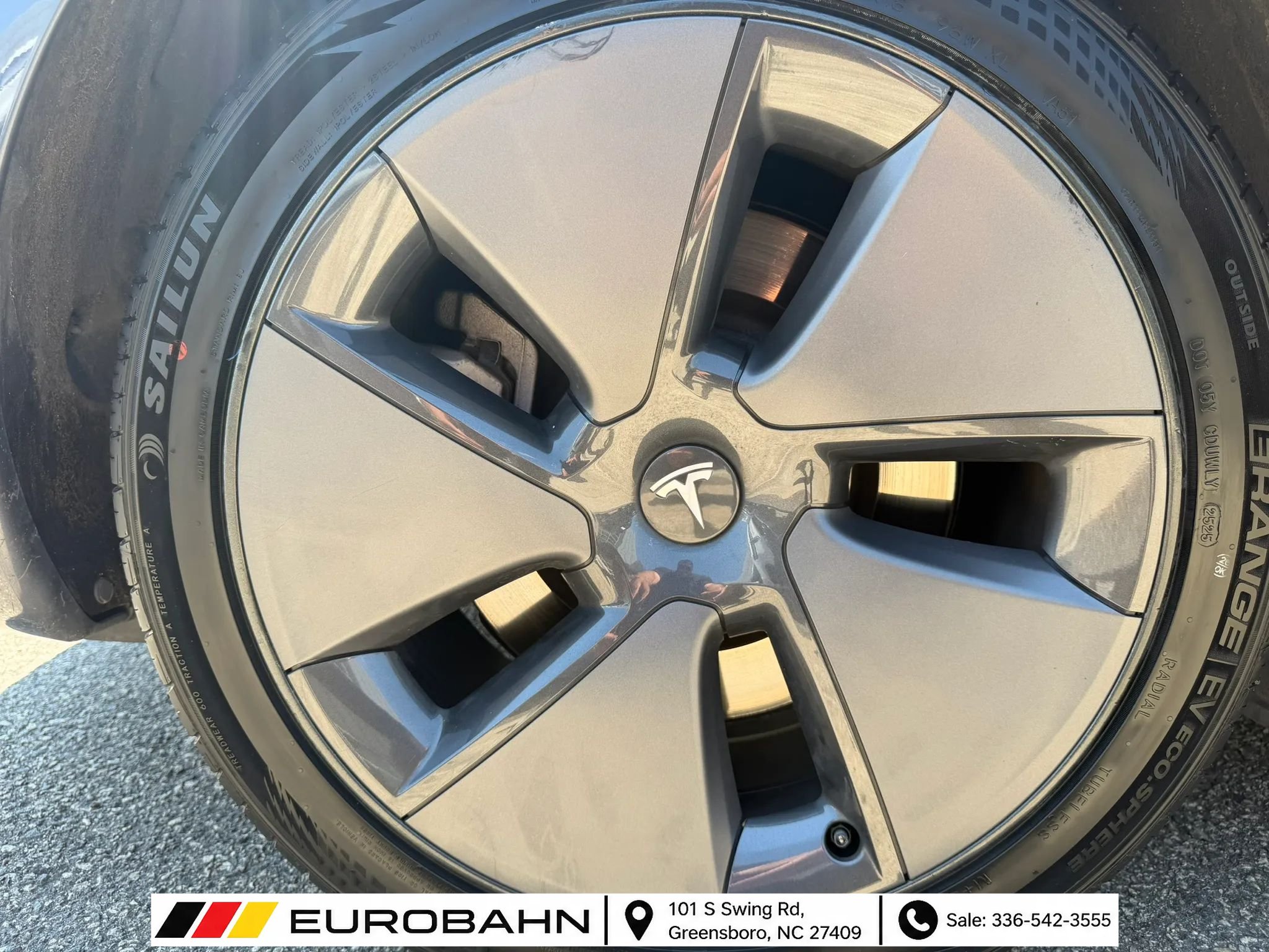 Used 2023 Tesla Model 3 Standard Range RWD image 25