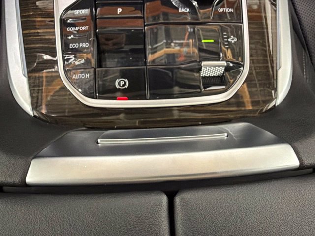 Certified 2024 BMW X7 xDrive40i w/ Premium Package AWD/4WD image 44
