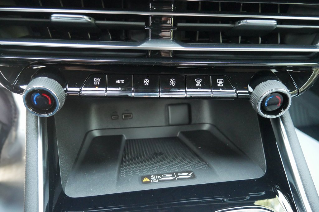 New 2026 Chevrolet Traverse LT w/ Enhanced Driving Package image 18