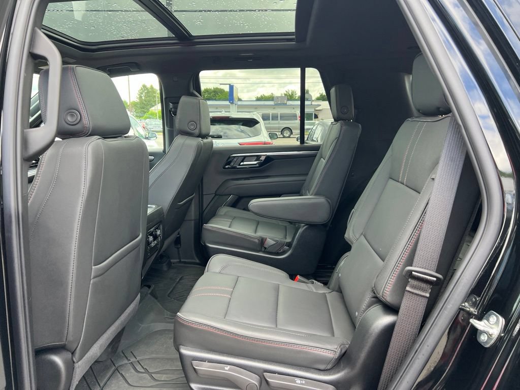 Used 2026 Chevrolet Tahoe RST w/ Comfort Package AWD/4WD image 24