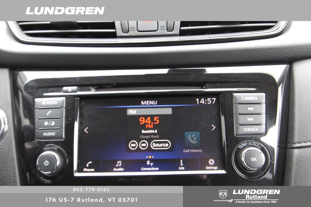 Used 2020 Nissan Rogue SV image 20