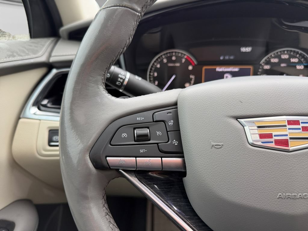 Used 2021 Cadillac XT6 Premium Luxury FWD image 23