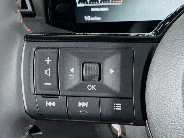 New 2026 Nissan Kicks SR w/ Illumination Package AWD/4WD image 10
