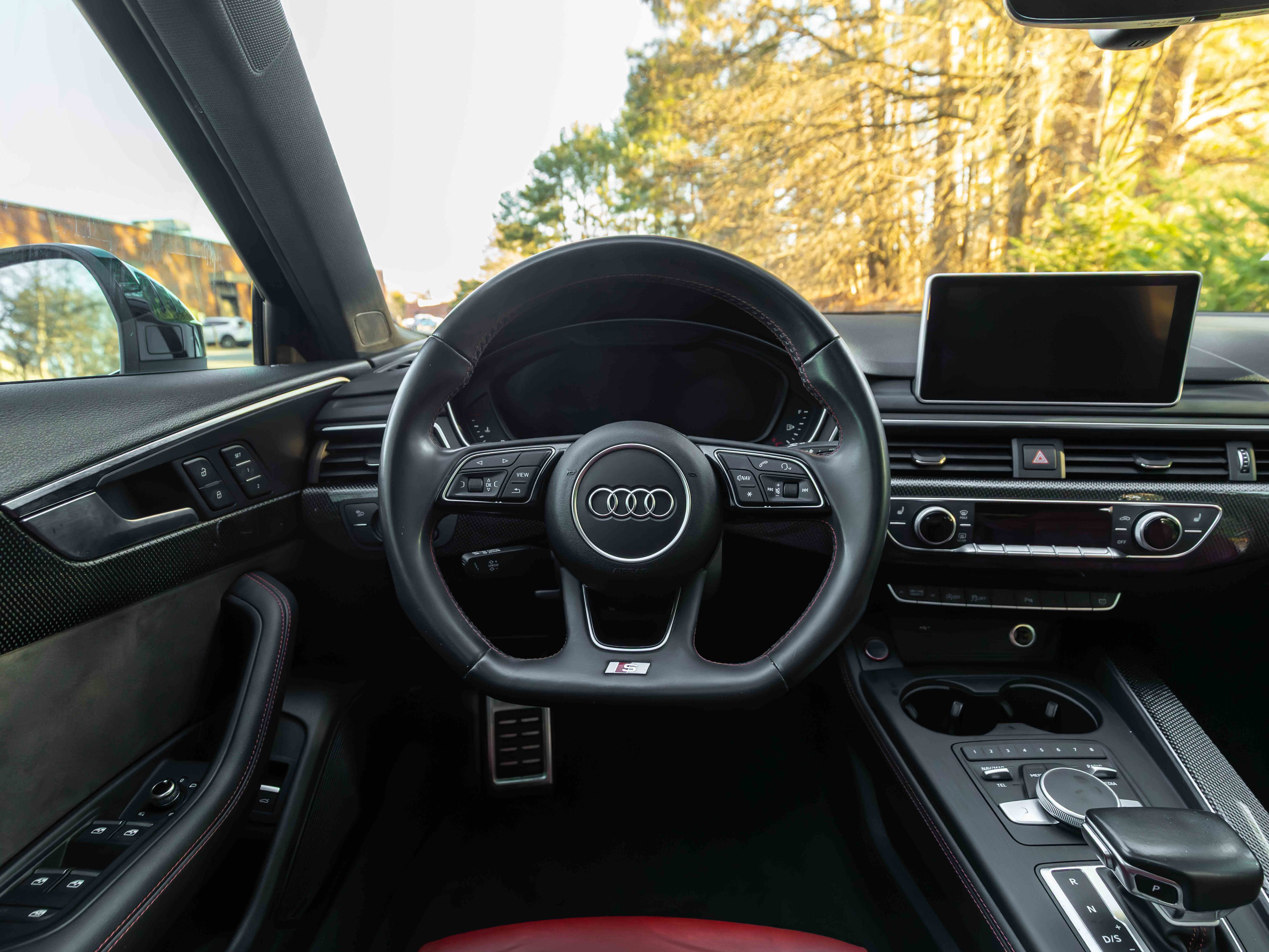Used 2019 Audi S4 Premium Plus w/ Premium Plus Package image 6