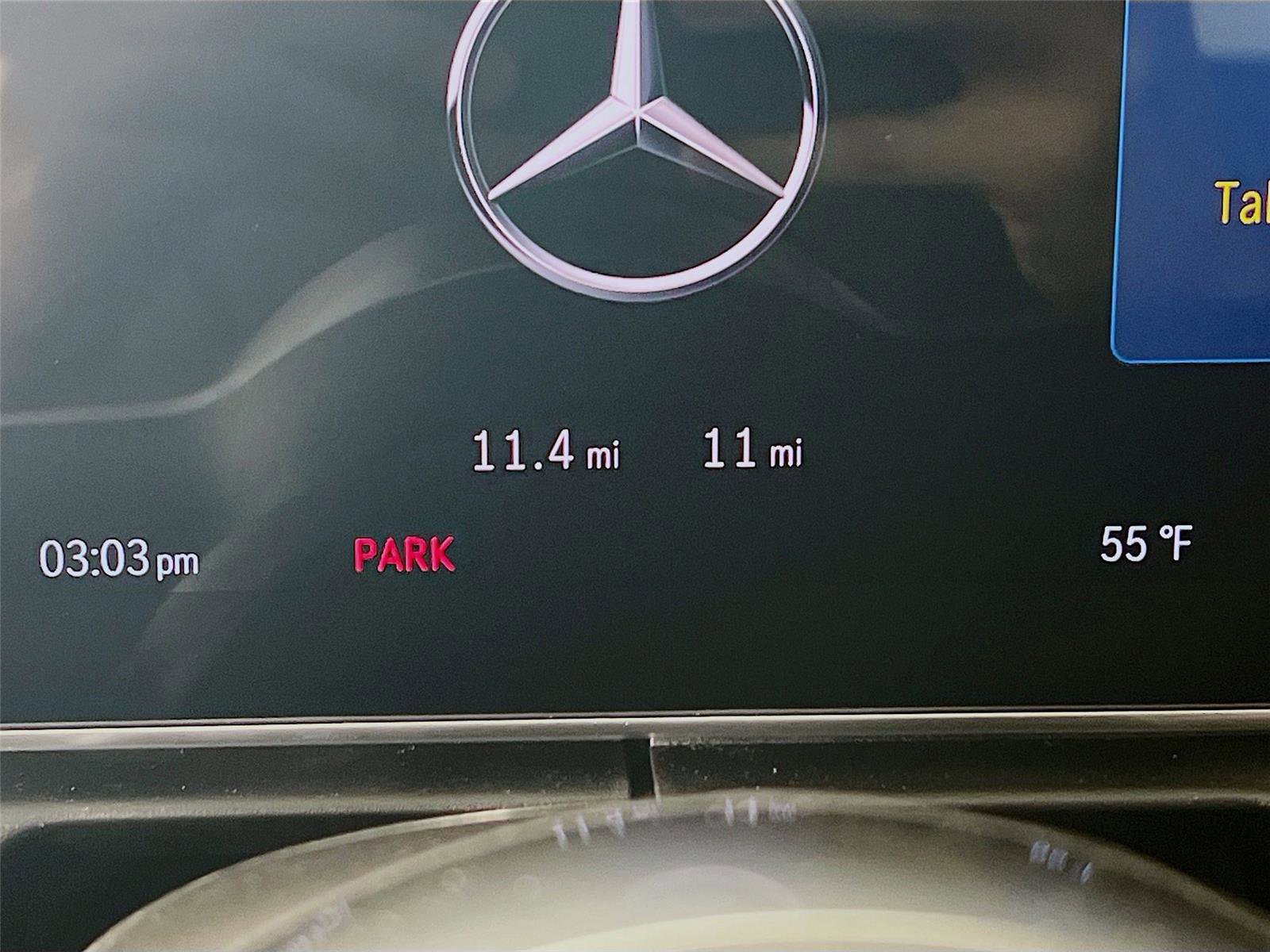 New 2026 Mercedes-Benz C 300 4MATIC Sedan image 12