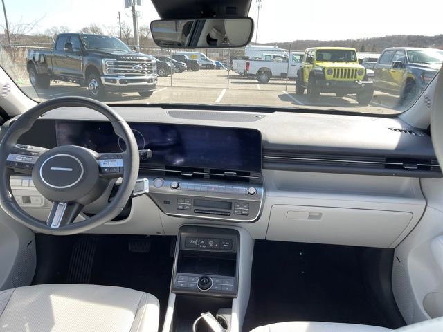 Used 2024 Hyundai Kona Limited image 34