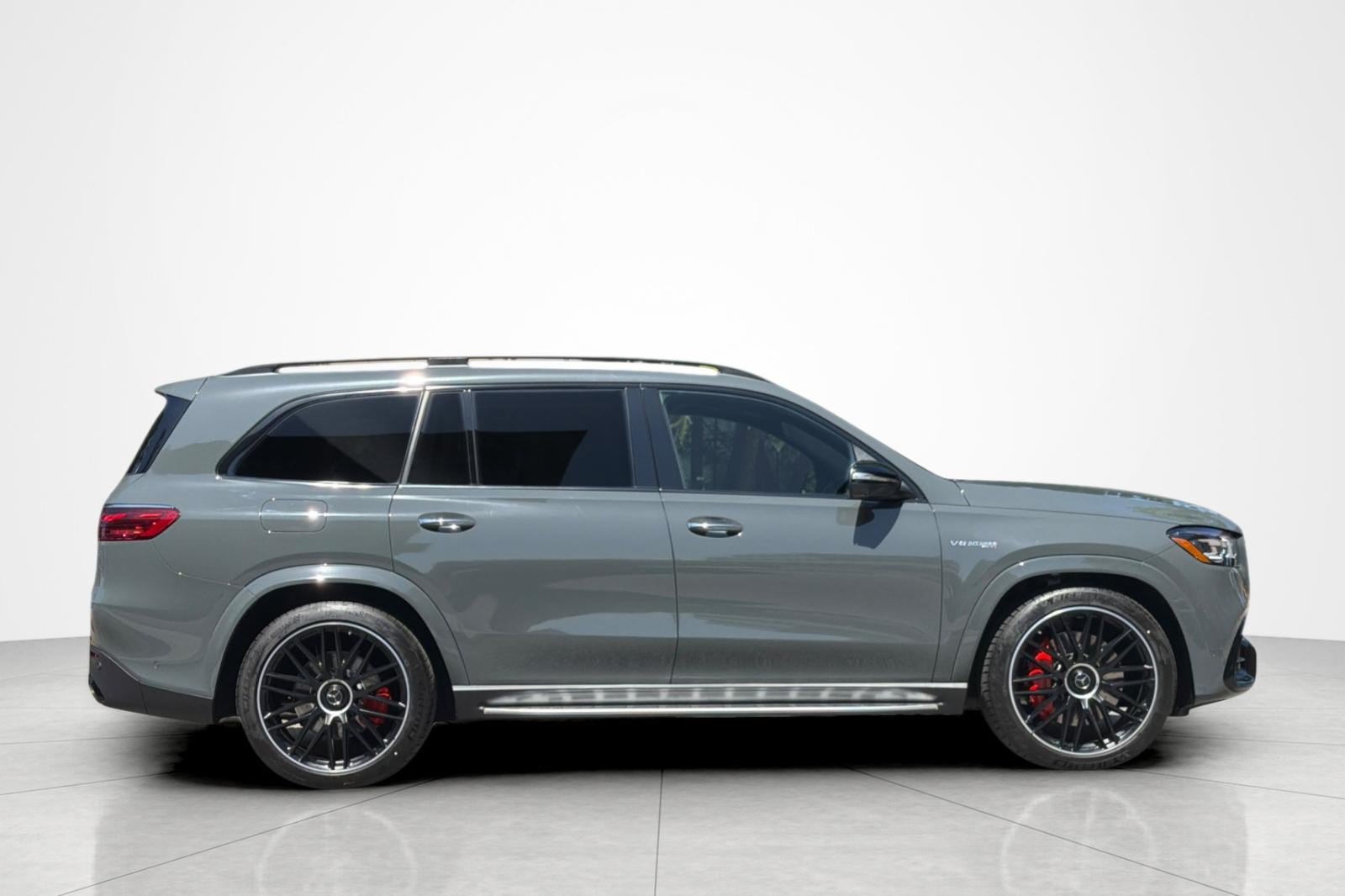 New 2026 Mercedes-Benz GLS 63 AMG 4MATIC image 6