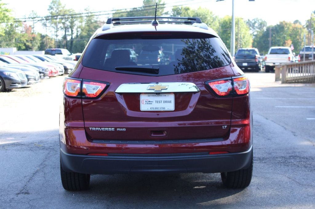 Used 2017 Chevrolet Traverse LT w/ Style and Technology Package AWD/4WD image 7